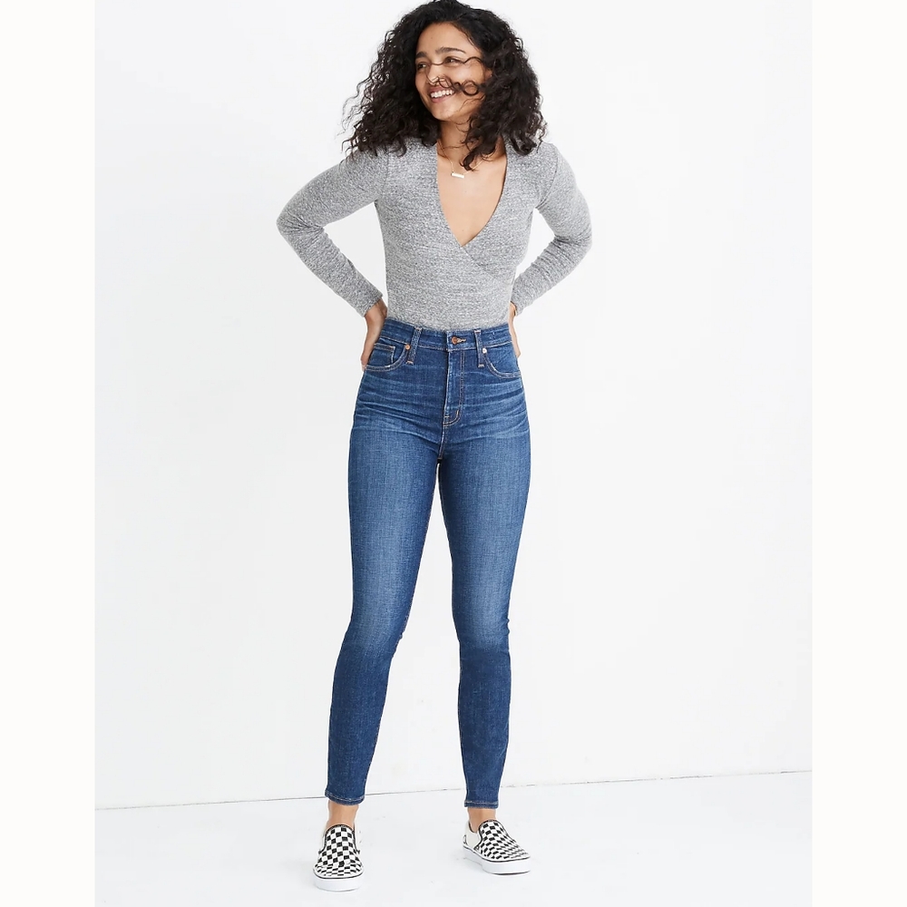 MADEWELL Jeans Petite Curvy High-Rise Skinny Jeans in Moreaux Wash - Picture 5 of 13